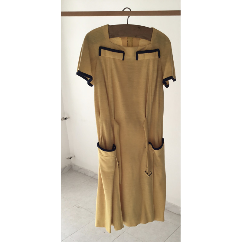 Vestido con bolsillos