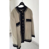 Chaqueta con botones